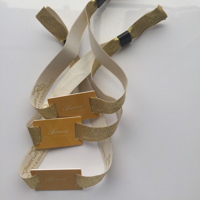 Type 2 ultralichte Chip NFC armband met glanzend gouden stof Band