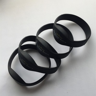 Ntag203 puce tête ovale Close-Loop NFC Silicone bracelet